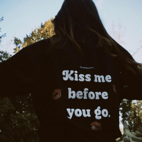 Mood Studios® Kiss Tee - Black - Image 2